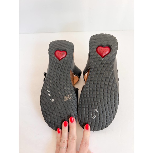 THINK! Women's Black Nappa Leather Cork Wedge Mizzi Slide Sandals size 36/US 5 - Picture 7 of 9